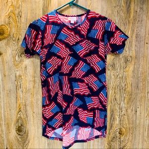 5/$20💛LULAROE American Flag Top